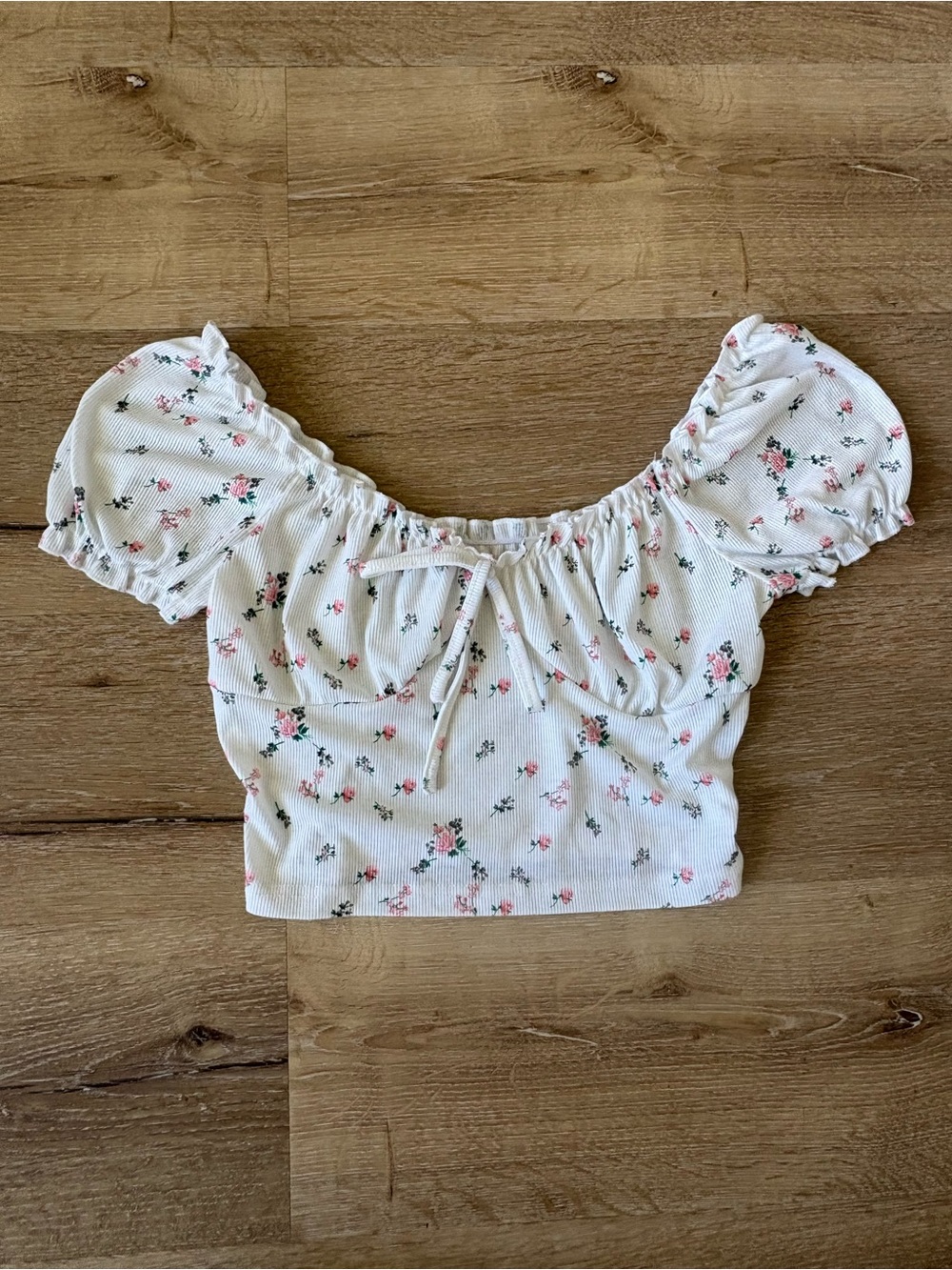Floral Off-Shoulder Crop Top